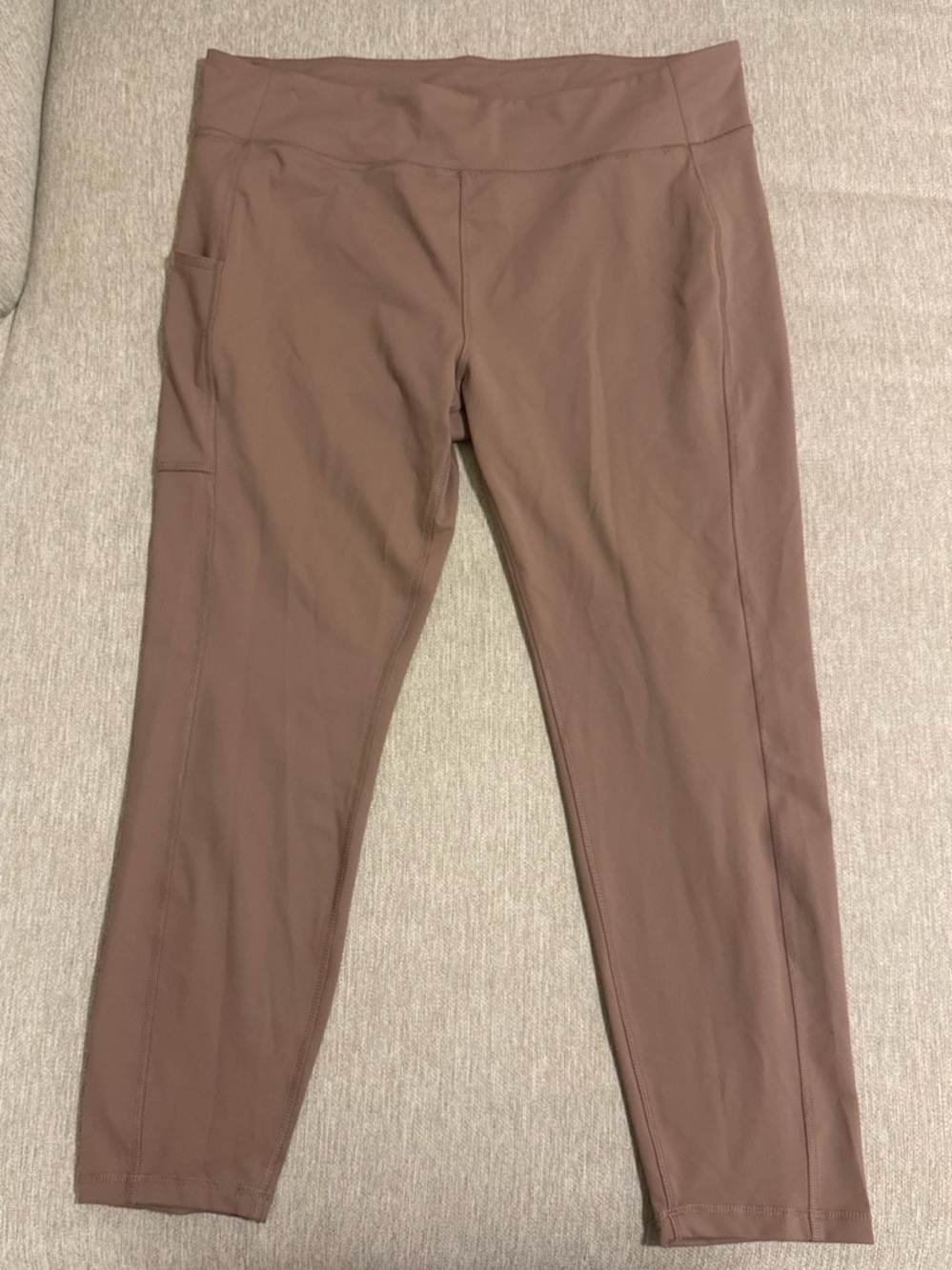 High-Rise Pocket Active Leggings - tan/dusty rose